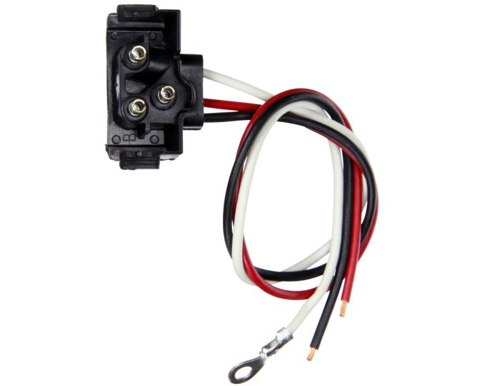 94993- 3 Wire Stop/Turn/Tail Light Plug