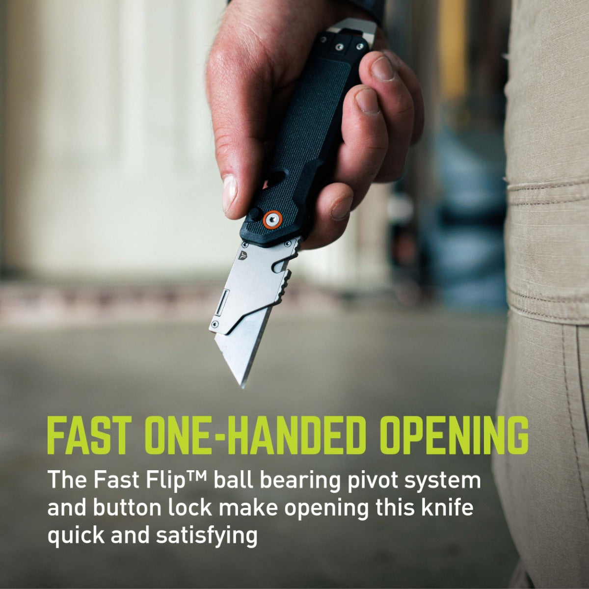 TRUE CLAST TRU-UTX-0001 Compact Folding Utility Knife – Fast Flip – 3 Blades