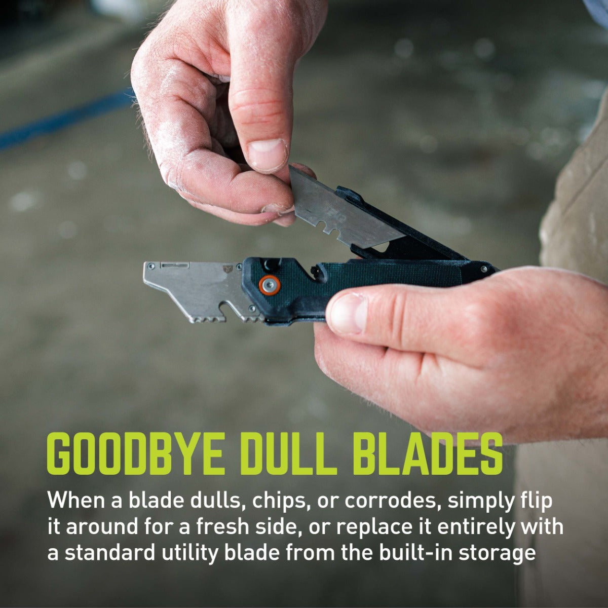 TRUE CLAST TRU-UTX-0001 Compact Folding Utility Knife – Fast Flip – 3 Blades